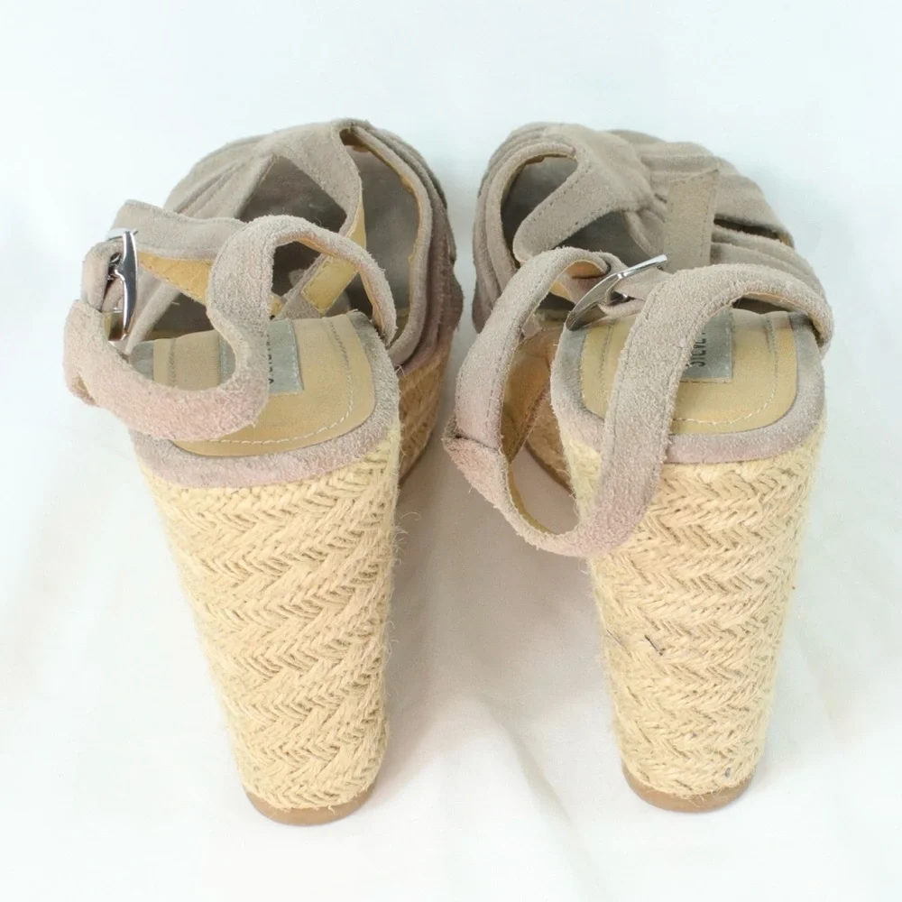 Steve Madden‎ Tan Straw Heels Shoes Womens Size 9.5